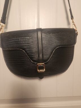Wanderlust Black Crossbody Saddle Bag with Gold Accents